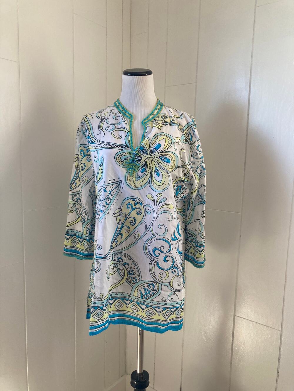Chico’s Beaded Pullover Tunic Top, Size 2